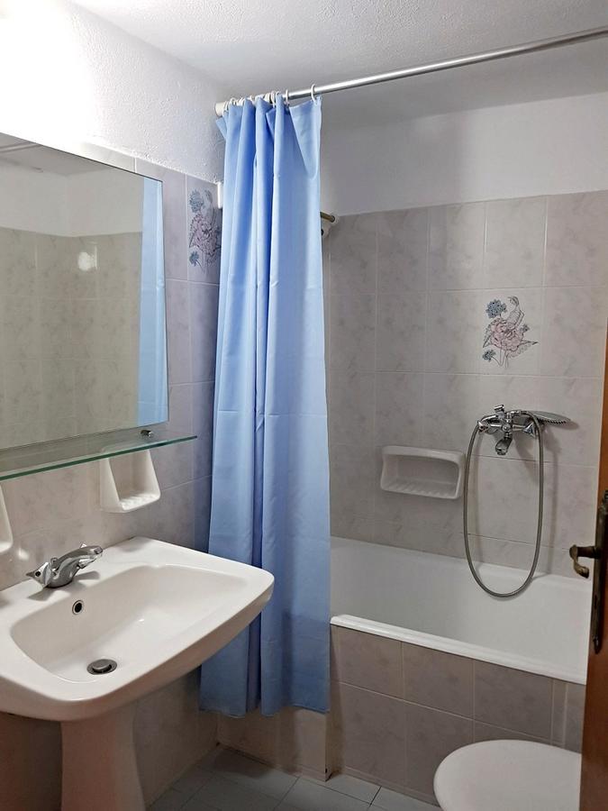 Hotel Mando มาราโธคามปอส ภายนอก รูปภาพ